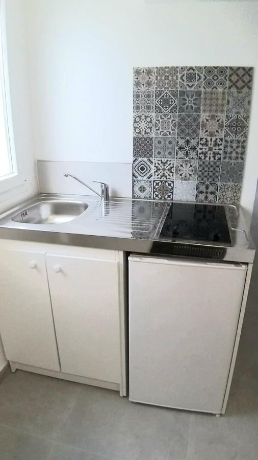 F2, 1 Appartement *